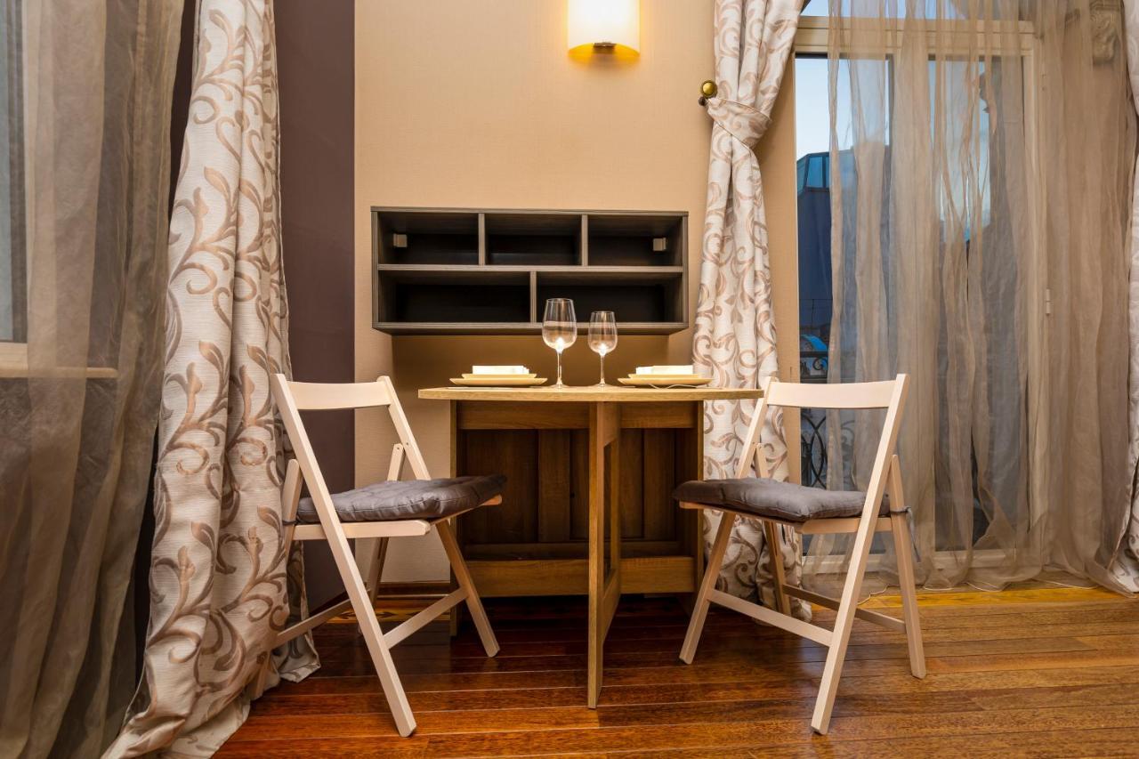 1Bd Apartment With A Cute Balcony In Kapana By Flat Mаnager Plovdiv Exterior photo