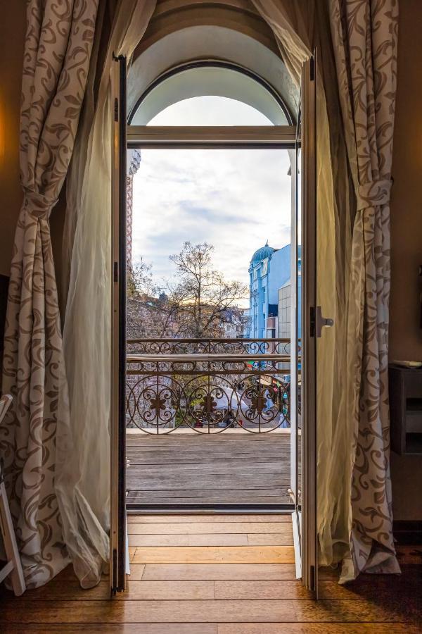 1Bd Apartment With A Cute Balcony In Kapana By Flat Mаnager Plovdiv Exterior photo